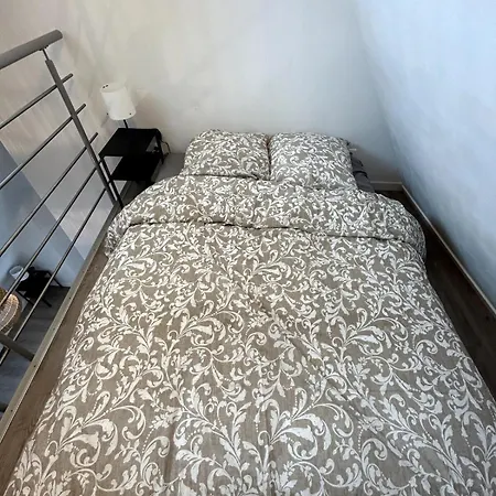 Le Theatre - Hyper Centre